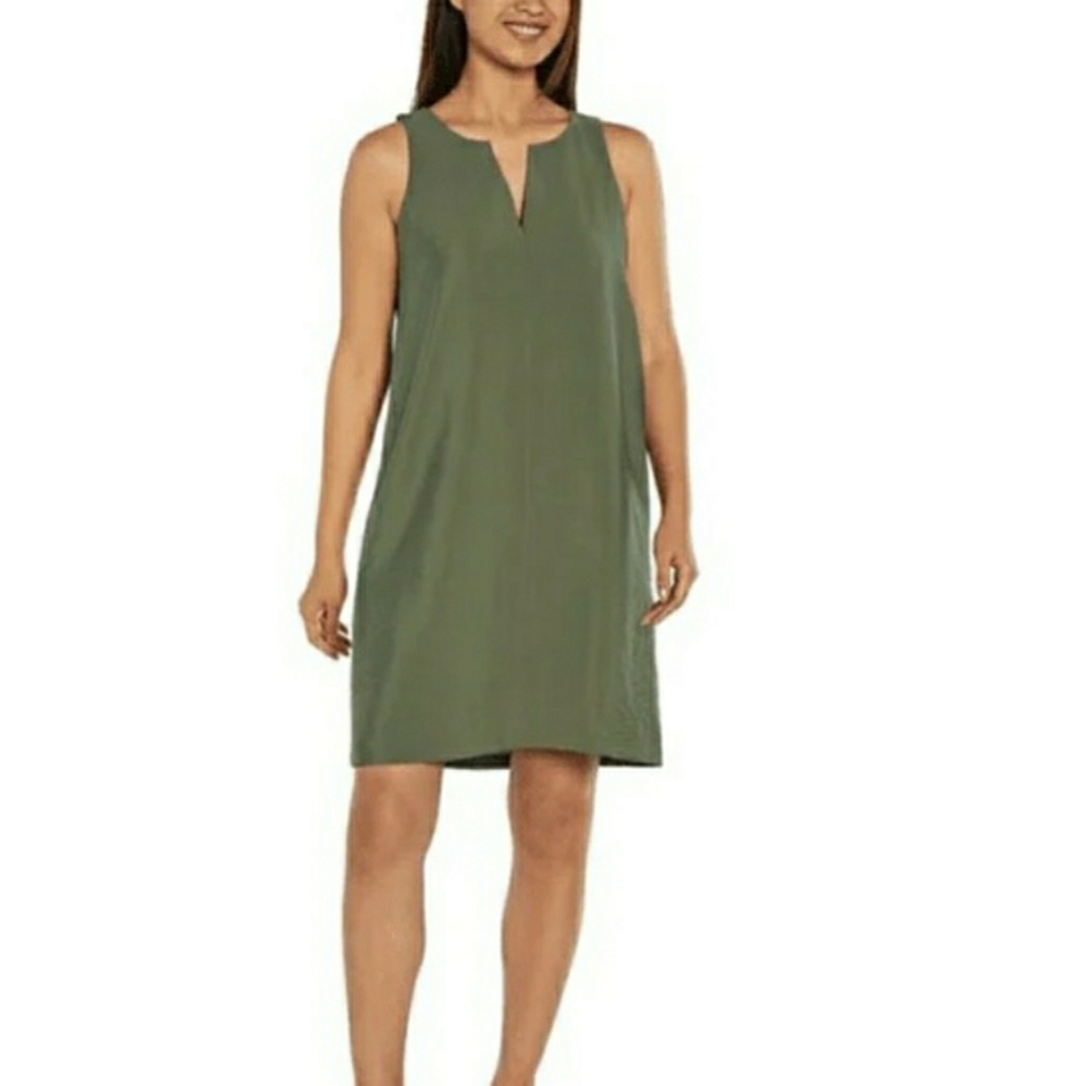 Banana Republic Women's V-Neck Sleeveless Dress in a Textured Olive Green Satin.